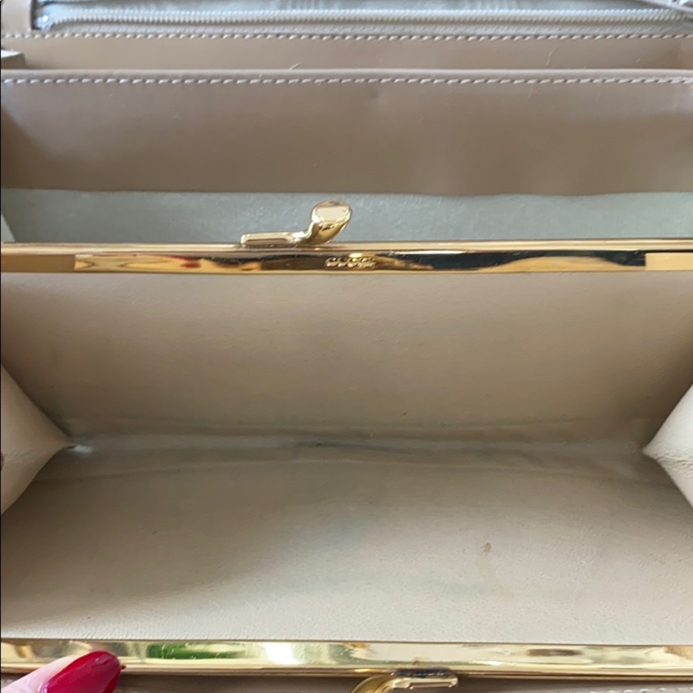 Gucci Wallet - Picture 7 of 7